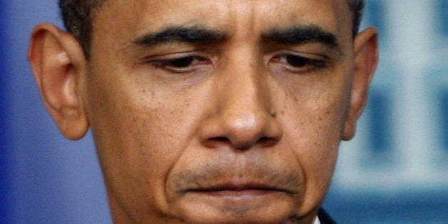U.S. President Barack Obama makes remarks at the daily briefing after a surprise visit to the Brady Briefing Room at the White House in Washington, July 24, 2009. Obama said he should have chosen his words more carefully when he said police "acted stupidly" in arresting a prominent black Harvard professor Henry Louis Gates, touching off a debate over race. REUTERS/Jim Young (UNITED STATES POLITICS CRIME LAW)