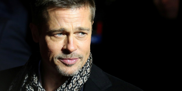 Brad Pitt ist alkoholsüchtig.