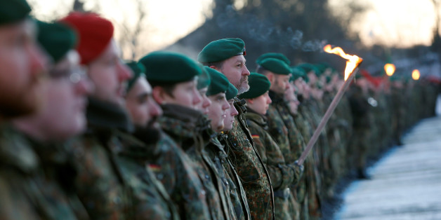 2012 sollen Bundeswehrsoldaten ein Hakenkreuz gestreut haben.