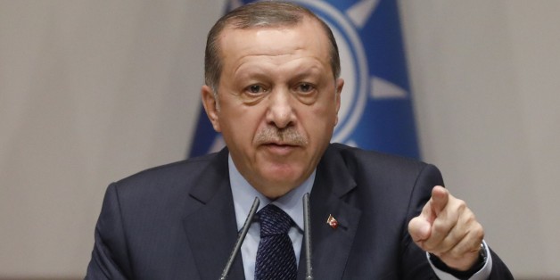 Erdogans Säuberungselle verschärft sich: Jetzt beschlagnahmt die türkische Regierung sogar Bücher