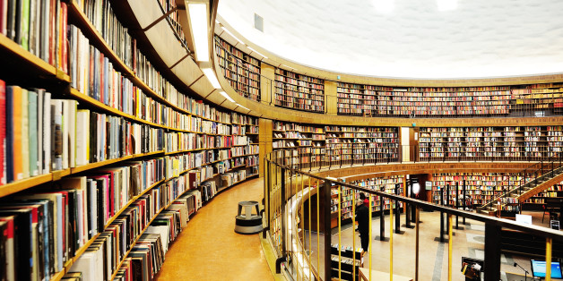 Round library (Public Library of Stockholm, Observatorielunden).