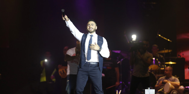 Mawazine: Tamer Hosny parle de son rapport avec ses admirateurs (et admiratrices)