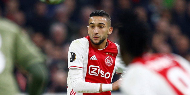 Football Soccer - Ajax v Legia Warszawa - UEFA Europa League Round of 32 second Leg - Amsterdam Arena, Amsterdam, Netherlands - 23/02/2017 - Ajax Amsterdam's Hakim Ziyech in action. REUTERS/Michael Kooren