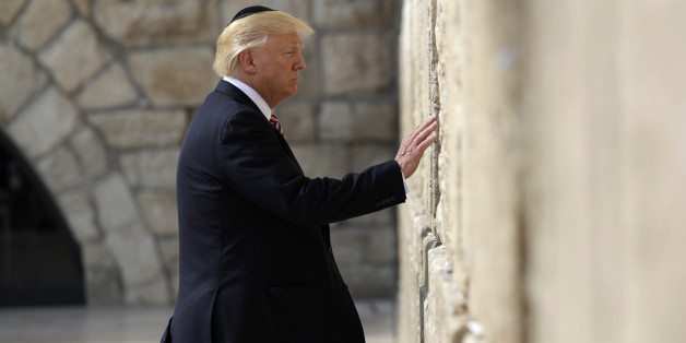 Trump besucht als erster amtierender US-Präsident die Klagemauer - und zieht den Spott auf sich