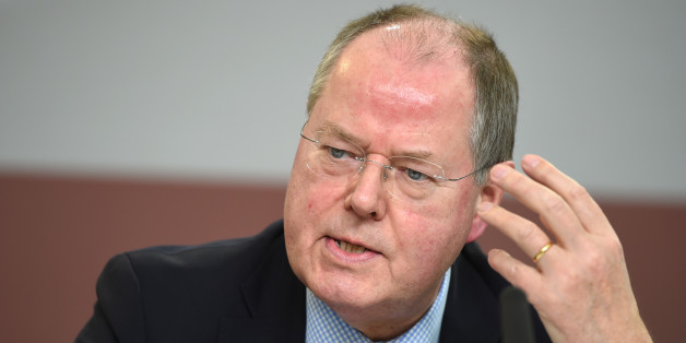 Ex-SPD-Kanzlerkandidat Steinbrück schießt gegen seine kriselnde Partei - die keilt zurück