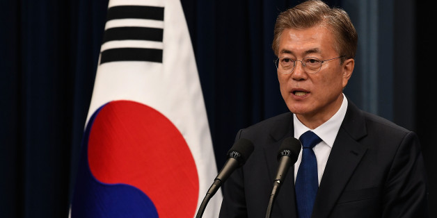 SEOUL, SOUTH KOREA - MAY 10: South Korea's new President Moon Jae-In speaks during a press conference at the presidential Blue House on May 10, 2017 in Seoul, South Korea. Moon Jae-in of Democratic Party, was elected as the new president of South Korea in the election held on May 9, 2017. (Photo by Kim Min-Hee-Pool/Getty Images)