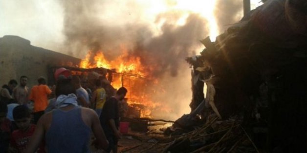 L'incendie a détruit 120 baraques commerciales.