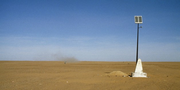 ALGERIA - MARCH 18: Light pole powered by solar panels, Tanezrouft track, Sahara Desert, Algeria. (Photo by DeAgostini/Getty Images)