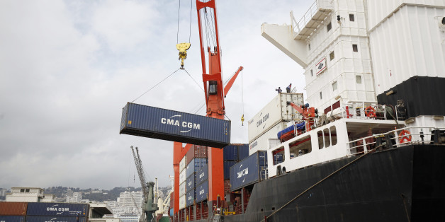 Algeria, Algiers: loading of containers on a container ship in the commercial port (2016/04/24). (Photo by: Andia/UIG via Getty Images)