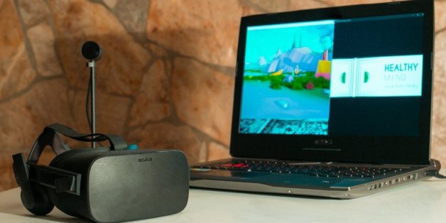 Trois ingénieurs inventent un casque de réalité virtuelle à vocation thérapeutique.