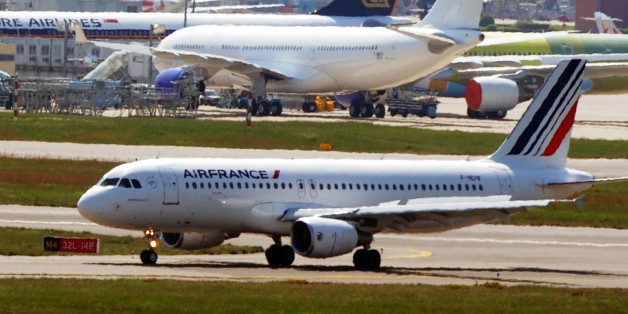 An Air France airline company Airbus 320 aircraft lands in Toulouse-Blagnac airport on April 18, 2010 after a test flight for volcanic ash in the south-west as the fallout from an eruption in Iceland spreads. The test flights took place when several airports in the south-west including Toulouse, Montpellier and Biarritz are to be closed to air traffic. Only airports on the French Mediterranean island of Corsica will remain open after 2:00 pm as air travel is paralysed throughout Europe. AFP PHOT