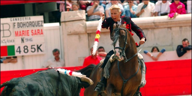 FRANCE - MAY 31: The Return Of Marie Sara Into The Arena On July 5, 2006 In France. Marie Sara, the Rejoneadoras, In The Arena fighting the bull. (Photo by Francis DEMANGE/Gamma-Rapho via Getty Images)
