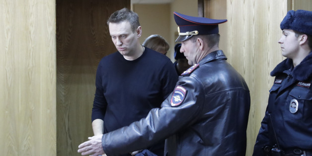 Russian opposition leader Alexei Navalny attends a hearing after being detained at the protest against corruption and demanding the resignation of Prime Minister Dmitry Medvedev, at the Tverskoi court in Moscow, Russia March 27, 2017. REUTERS/Tatyana Makeyeva