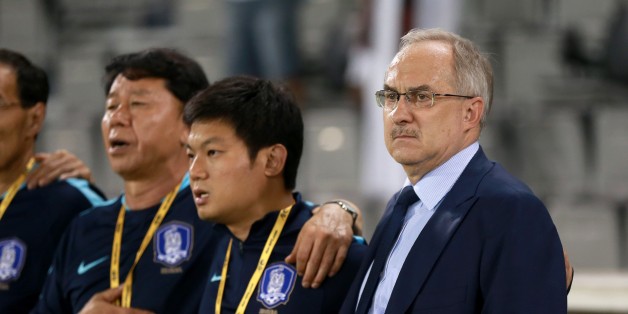 DOHA, QATAR - JUNE 13: Head Coach of South Korea National Team Uli Stielike gestures before the 2018 FIFA World Cup Asian Qualifying group A football match between Qatar and South Korea at the Jassim Bin Hamad stadium in Doha, Qatar on June 13, 2017. (Photo by Mohamed Farag/Anadolu Agency/Getty Images)