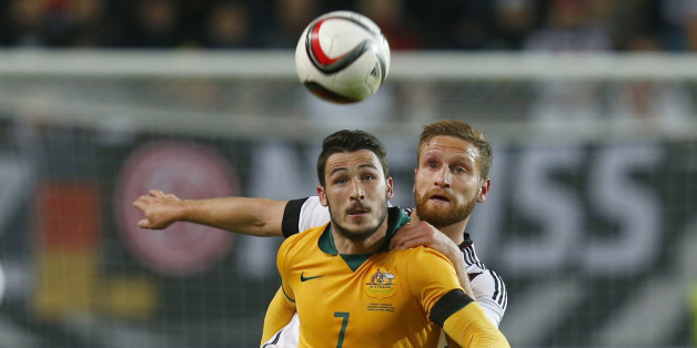 Schon 2015 spielte Deutschland gegen Australien im Trauerflor - so auch beim Confed Cup 2017
