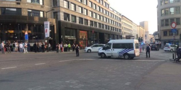 Explosion à la gare centrale de Bruxelles: l'assaillant abattu