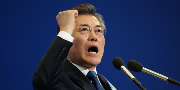 SEOUL, SOUTH KOREA - APRIL 03: Moon Jae-In, presidential election candidate for the Democratic Party of Korea speech during the primary election on April 3, 2017 in Seoul, South Korea. The Democratic Party of Korea held the last round of its primary election to name its candidate Moon Jae-In for the upcoming presidential election. (Photo by Chung Sung-Jun/Getty Images)