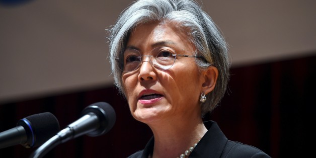 South Korea's new foreign minister Kang Kyung-Wha speaks during her inaugural ceremony in Seoul on June 19, 2017.
South Korean President Moon Jae-In on June 18 appointed a United Nations veteran as the country's first female foreign minister, tasked with easing tensions over North Korea's nuclear ambitions. / AFP PHOTO / JUNG Yeon-Je (Photo credit should read JUNG YEON-JE/AFP/Getty Images)