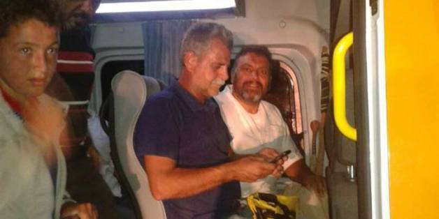 Les 28 réfugiés syriens coincés entre le Maroc et l'Algérie ont été transportés en autocar à Bouarfa, le mardi 20 juin 2017.