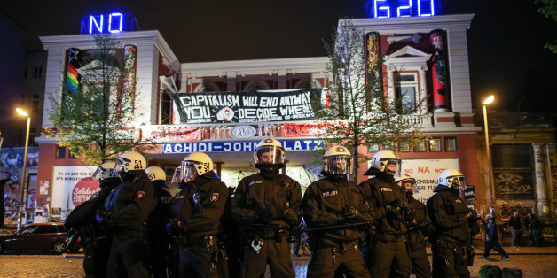 Bereits am 1. Mai gab es in Hamburg Proteste gegen den G20-Gipfel - inklusive der entsprechenden Polizeipräsenz.