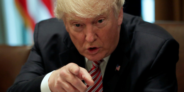 Trump beschimpft Moderatorin erneut wüst – noch verrückter ist die Geschichte dahinter