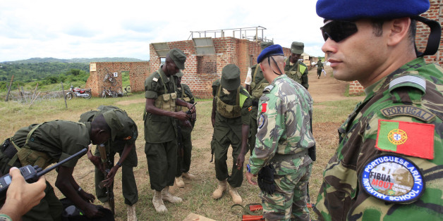 Des soldats portugais en ouganda, 2012.