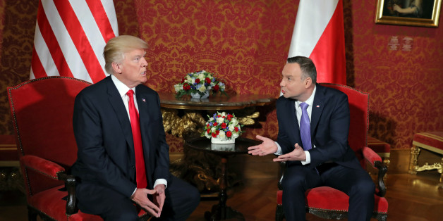 Besuch in Polen: Trump schimpft wieder über die Medien - und stellt dann eine absurde Frage