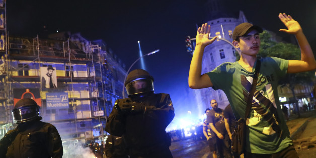 Sinnbefreiter Kommentar: Chefin von "Bild am Sonntag" wünscht sich "sinnvolle Gewalt" gegen "Demonstranten"