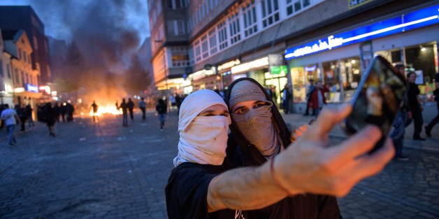 Ein einziges Foto zeigt den ganzen Wahnsinn der Krawalle in Hamburg