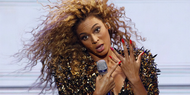 Beyonce performs on the Pyramid stage on the last day of the Glastonbury Festival in Somerset June 26, 2011. REUTERS/Cathal McNaughton/File Photo