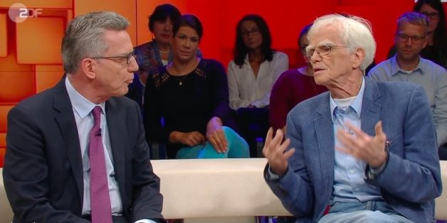 Grünen-Mann Ströbele vergleicht den Polizeieinsatz beim G20-Gipfel mit Krieg - de Maizière fehlen die Worte