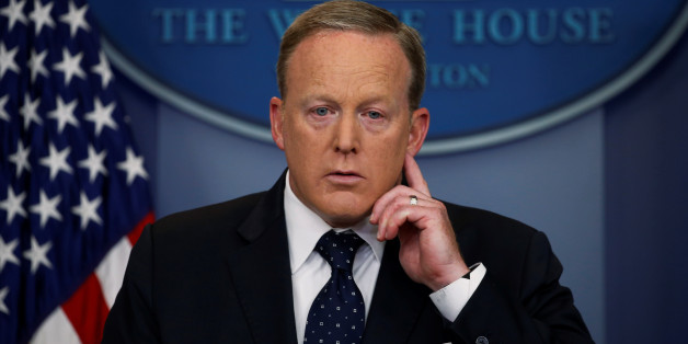 Nach Streit mit US-Präsident: Trumps Pressesprecher Sean Spicer tritt zurück