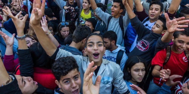 TUNIS, TUNISIA - NOVEMBER 21: Tunisian students take part in a protest against new exam system at the Habib Bourguiba street in Tunis, Tunisia on November 21, 2016. (Photo by Amine Landoulsi/Anadolu Agency/Getty Images)