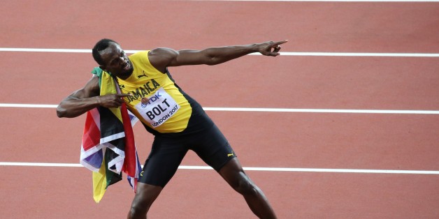 LONDON, UNITED KINGDOM - AUGUST 05: Usain Bolt of Jamaica greets spectator after winning third place in the men's 100m final during the 'IAAF Athletics World Championships London 2017' at London Stadium in the Queen Elizabeth Olympic Park in London, United Kingdom on August 5, 2017. (Photo by Mustafa Yalcin/Anadolu Agency/Getty Images)