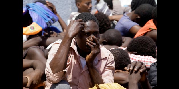 Die libysche Küstenwache fängt Flüchtlinge im Mittelmeer ab und bringt sie zurück aufs Festland. Dort herrschen katastrophale Zustände