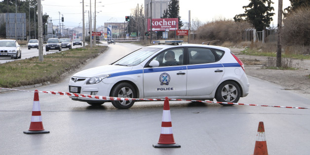 In the area of Kordelio in the tank of a gas station was found a non-detonated WWII bomb from the British allies, on February 12, 2017. The army took care of the operation that has to evacuate 75.000 citizens away from their houses in a radius of 1.9KM. Many of them moved by taxis, cars and support of volunteers cooperating with the local authorities. People moved mostly into schools. In the area was also a refugee camp, Softex. 350 refugees visited during the operation the museums of the city. he army moved the bomb to a military shooting field in Askos where they detonated it. The operation was serious due to the unstable and bad condition of the bomb. (Photo by Nicolas Economou/NurPhoto via Getty Images)