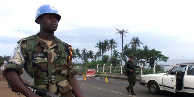 Nigerian United Nations peacekeeper guards a joint check-point with a Royal Marine Commando in Freetown May 30. The United Nations said on Tuesday it had urged Siera Leone's rebels to allow free movement to 258 peacekeepers they have surrounded in the bush for about four weeks.
NSO