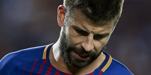 BARCELONA, SPAIN - AUGUST 13: Gerard Pique of Barcelona looks on during the Supercopa de Espana Supercopa Final 1st Leg match between FC Barcelona and Real Madrid at Camp Nou on August 13, 2017 in Barcelona, Spain. (Photo by fotopress/Getty Images)