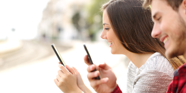 Cette appli fige le téléphone des enfants jusqu'à ce qu'ils répondent à leurs parents