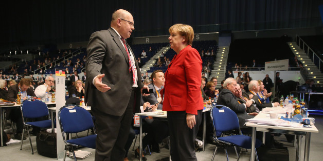 Umstrittene Wahlkampfmethoden: Nebentätigkeiten von Kanzleramts-Mitarbeitern umfangreicher als bisher bekannt