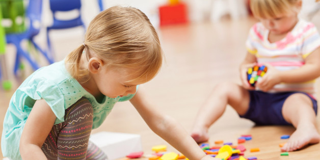 Wie viele Kinder von einem Betreuer beaufsichtigt werden, variiert regional stark in Deutschland.