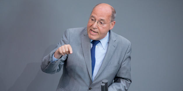 "Mittelfinger für die Demokratie": Linken-Politiker Gysi knöpft sich die AfD vor
