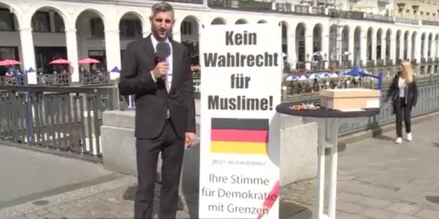 Michel Abdollahi warb satirisch dafür, Muslimen das Wahlrecht zu verbieten