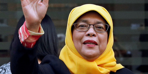 Qui est Halimah Yacob, première femme présidente de Singapour?
