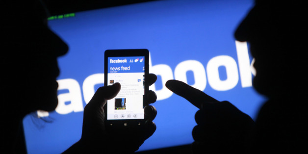 A smartphone user shows the Facebook application on his phone in the central Bosnian town of Zenica, in this photo illustration, May 2, 2013.
Facebook Inc's mobile advertising revenue growth gained momentum in the first three months of the year as the social network sold more ads to users on smartphones and tablets, partially offsetting higher spending which weighed on profits. REUTERS/Dado Ruvic (BOSNIA AND HERZEGOVINA - Tags: SOCIETY SCIENCE TECHNOLOGY BUSINESS)