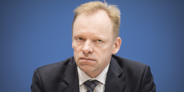 BERLIN, GERMANY - OCTOBER 27: Clemens Fuest, President of the Ifo Institute for Economic Research, is pictured during a press conference on October 27, 2016 in Berlin, Germany. (Photo by Florian Gaertner/Photothek via Getty Images)