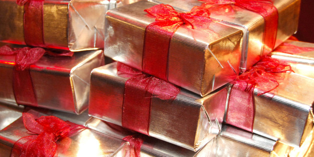NEW YORK CITY, NY - JUNE 28: Atmosphere and iPod Gift Boxes attend QATAR AIRWAYS Gala Event to Celebrate Inaugural Flights to NYC at Frederick P. Rose Hall on June 28, 2007 in New York City. (Photo by BILLY FARRELL/Patrick McMullan via Getty Images)