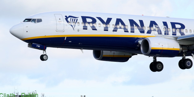 A Ryanair plane lands at Dublin Airport on September 21, 2017.
Ryanair chief executive Michael O'Leary on September 21, 2017, said he could not rule out axing more flights, but added any additional cancellations would not be linked to ongoing pilot roster problems. / AFP PHOTO / Paul FAITH (Photo credit should read PAUL FAITH/AFP/Getty Images)