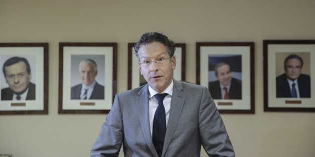 ATHENS, GREECE - SEPTEMBER 25 : Dutch Finance Minister Jeroen Dijsselbloem speaks during a press conference with Greek Finance Minister Efklidis Cakalotos (not seen) after their bilateral meeting in Athens, Greece on September 25, 2017. (Photo by Ayhan Mehmet/Anadolu Agency/Getty Images)
