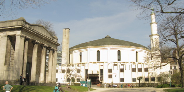 Les autorités belges retirent la carte de séjour de l'imam de la grande mosquée de Bruxelles